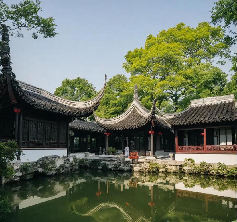 穆棱骤变土建有限公司